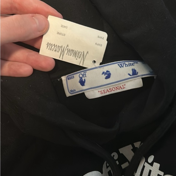 Off-White Black/Red/White Mens Logo Pullover Hoodie - Picture 3 of 6